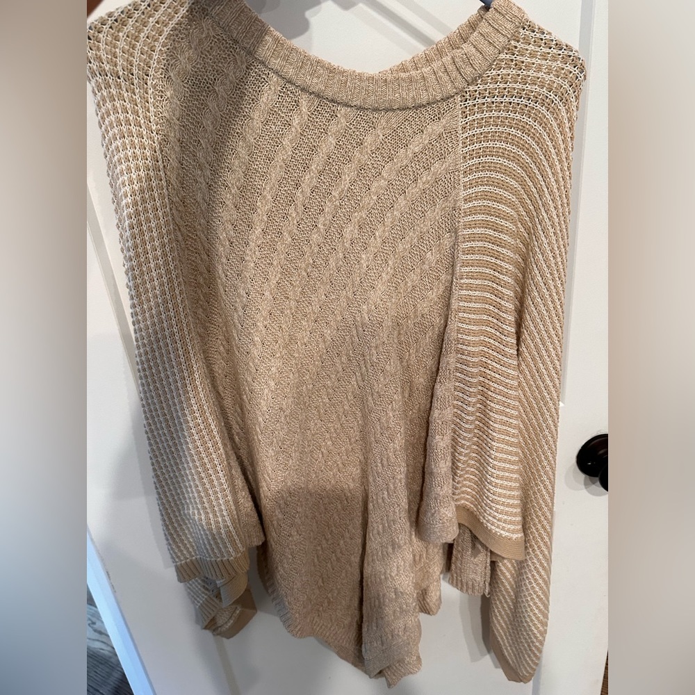 Vince Camuto poncho
